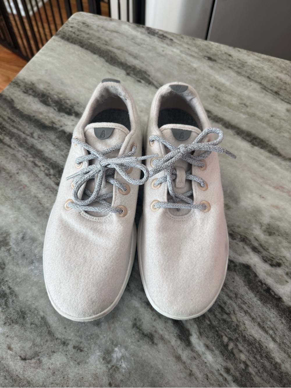 Casual women’s Canvas Sneakers with Gray Laces